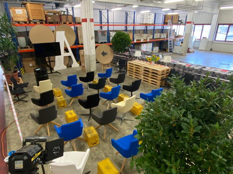 Seminarraum mal anders - ein Pop Up Event in unserer Versandhalle